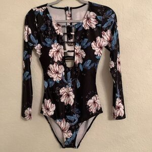 NWT Aonihua Long Sleeve Zip Back Floral Swimsuit Size L